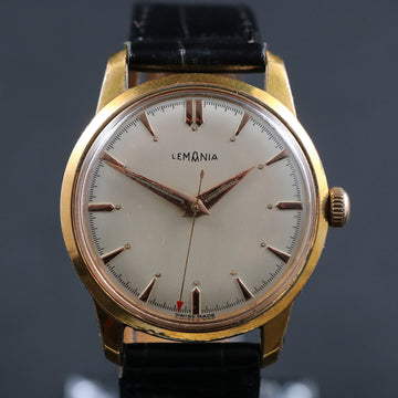 Lemania 32mm in gold and stainless steel from the 1950’s with caliber 3000