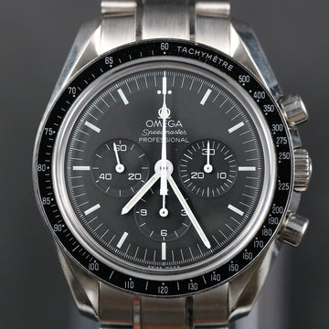Omega Speedmaster professional chronograph Ref 31130423001006 – 04/2019. Full Set