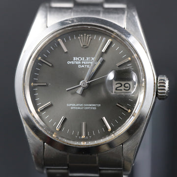Rolex Oyster Perpetual Date with ref 1500 from 1978 with grey dial with caliber 1520