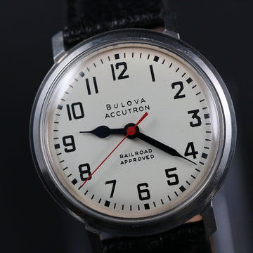 Bulova Accutron M5 – 1965 – SS – 214 movement - SS