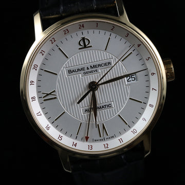 Baume & Mercier Classima Executive GMT – Ref 65628 – 18K YG – Cal BM 11893-2 – 38.50mm