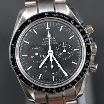 Omega Speedmaster professional chronograph Ref 31130423001006 – 04/2019. Full Set