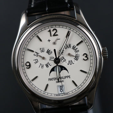 Patek Philippe 5146G-001 - Full Calendar - WG – mint condition – full set