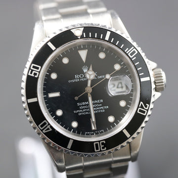 Rolex Oyster Perpetual Date Submariner 16610 with caliber 3135 from 1993 – Full Set