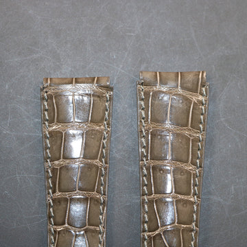 Audemars Piguet NOS Grey alligator strap