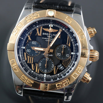 Breitling Chronomat 44 – Ref CB0110 – SS and Gold – Full Set