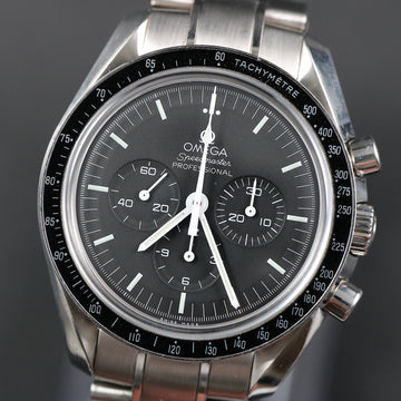 Omega Speedmaster professional chronograph Ref 31130423001006 – 04/2019. Full Set