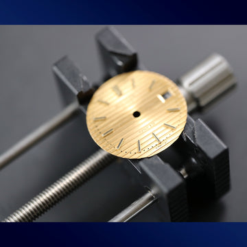 Patek Philippe Nautilus Tiffany Original dial for model 4700 in 18K YG. 19.76mm