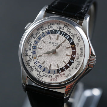 Patek Philippe World Time 5110G in 18K white gold with caliber 240 HU – Full Set