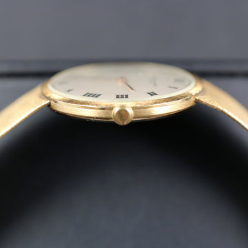 Audemars Piguet Calatrava style in 18K YG with caliber 2001 from the 1960’s