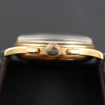 Universal Geneve Uni-Compax – 18K YG - Cal 285 – 1950’s