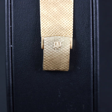 Audemars Piguet Calatrava style in 18K YG with caliber 2001 from the 1960’s