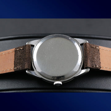 Omega 2748 with amazing patina dial from 1954 in stainless steel with caliber 266