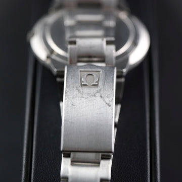 Omega Geneve Dynamic - Cal 565 - SS – 1970 – 41mm – with original bracelet and blue strap – Serviced