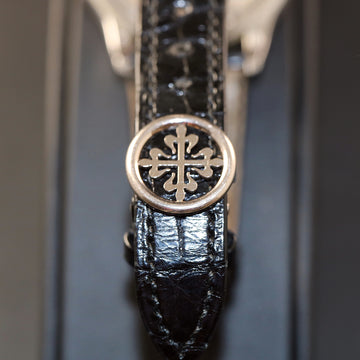 Patek Philippe World Time 5110G in 18K white gold with caliber 240 HU – Full Set