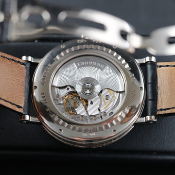 Breguet Classique in white gold with reference 5207BB/12/9V6 - numbered 2079 – Full Set