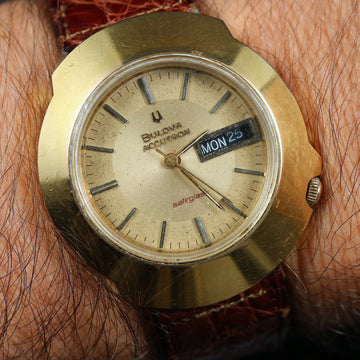 Bulova Accutron Sputnik Safirglas -1973 – Cal 2162