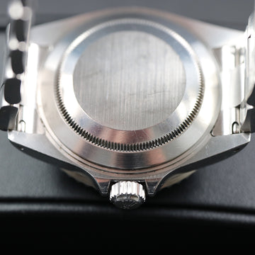 Rolex Oyster Perpetual Date Submariner 16610 with caliber 3135 from 2003 – Full Set