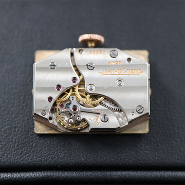 Jaeger Lecoultre Tank Art Deco – JLC Mvt 11LO – 18K yellow gold – 1940’s