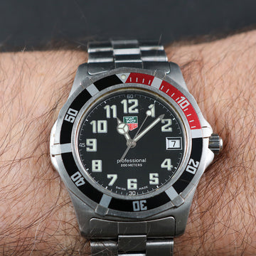 Tag Heuer Professional 200 meters quartz with ref WM1112