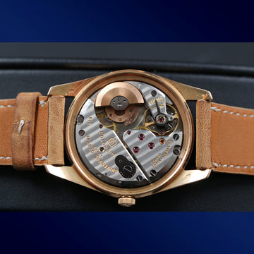 Universal Polerouter De Luxe in 18K RG with Cal 215