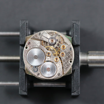 Waltham Art Deco – 14K YG – Manual Winding – 1879 - Serviced