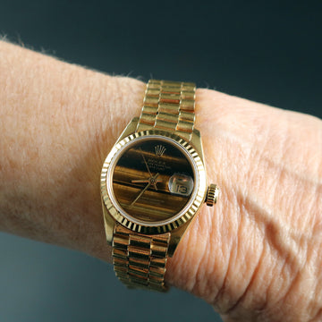 Rolex Oyster Perpetual Datejust 6917 in 18K YG – Tiger Eye dial - 26mm - 1979