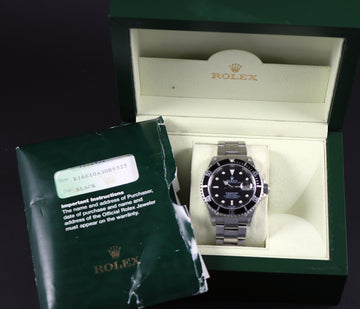 Rolex Oyster Perpetual Date Submariner 16610 with caliber 3135 from 2003 – Full Set