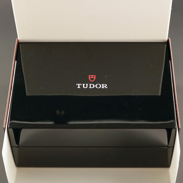 Tudor Heritage Black Ref 79220R Bay in SS caliber 2824 – Full Set