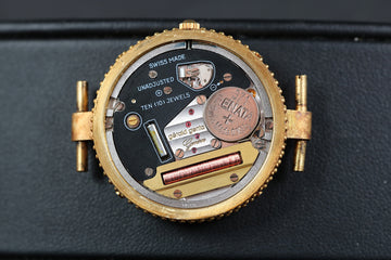 Gerald Genta Gefica in 18K YG – Safary dial with calendar and moon phase meteorite – Caliber 606