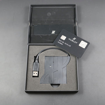 Hublot Classic Fusion Opalin Titanium – Ref 565.NX.2610.LR – Full Set - Serviced