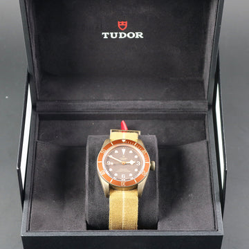 Tudor Black Bay - Ref 79250BM - Bronze - Cal M5601