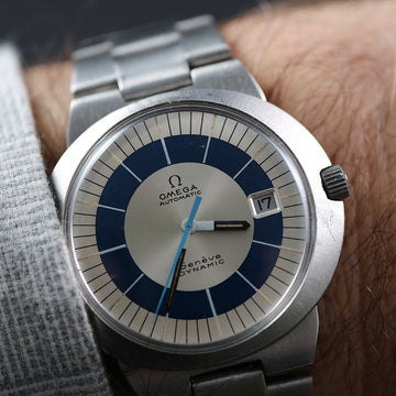 Omega Geneve Dynamic - Cal 565 - SS – 1970 – 41mm – with original bracelet and blue strap – Serviced