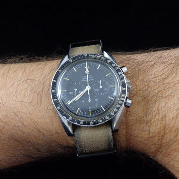 Omega Speedmaster professional chronograph ref 105012-66 from 1966 with caliber 321 - Archive