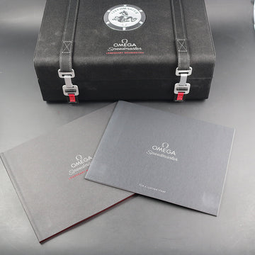 Omega Speedmaster professional chronograph Ref 31130423001006 – 04/2019. Full Set