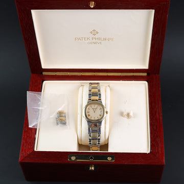 Patek Philippe Nautilus with ref 4700/061 – 2 tone – 1996 – Full Set