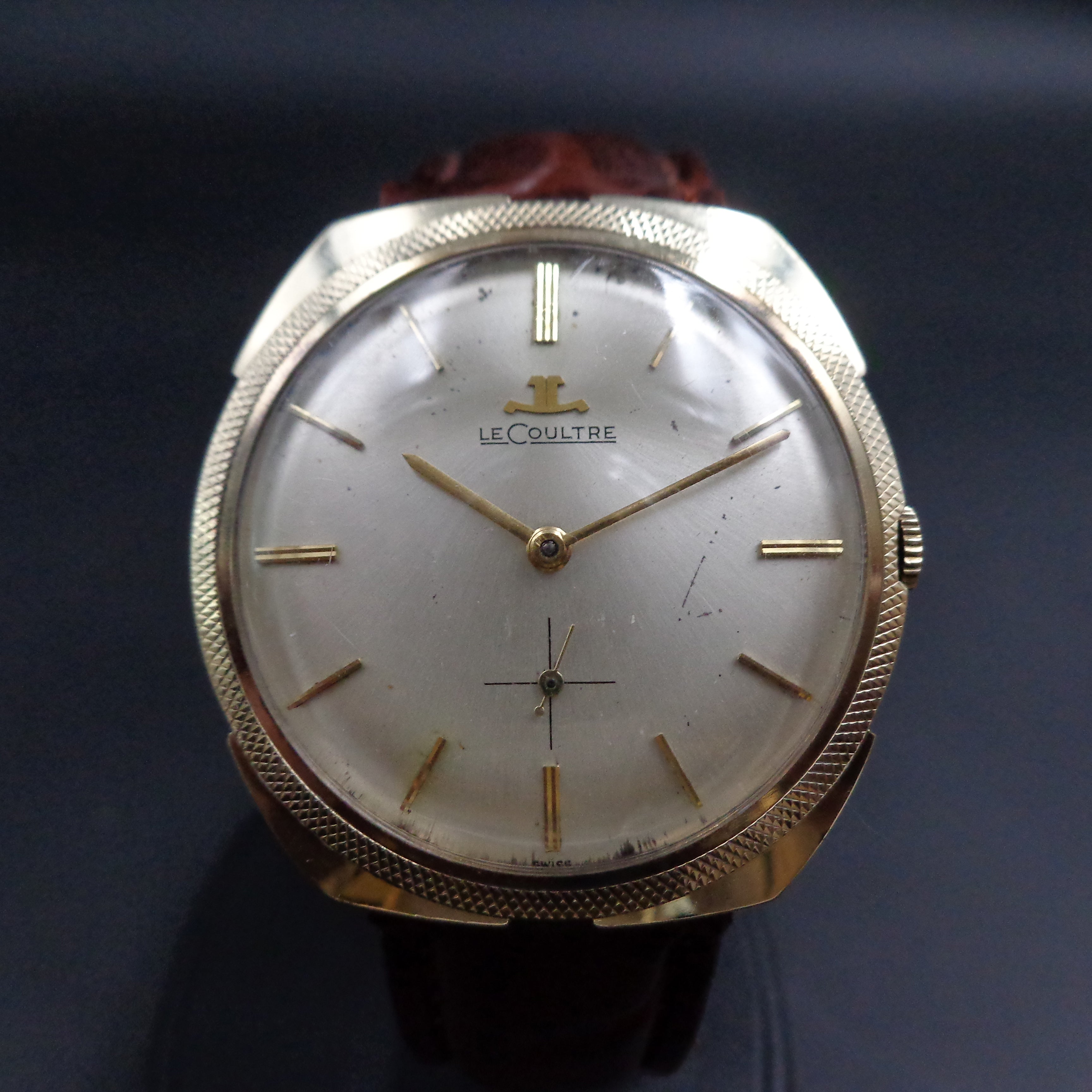 Lecoultre dressy watch in 14K yellow gold 34mm and caliber K480