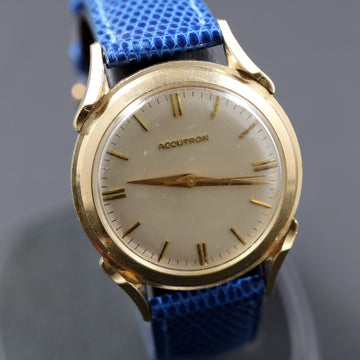 Bulova Accutron 214 from the 1960’s in 14K yellow gold with beautiful lugs - Serviced