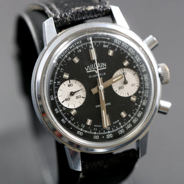 Vulcain 37mm chronograph with Panda black dial and Valjoux 7733 from the 1970’s - Serviced