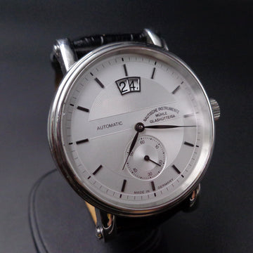 Muhle Glashutte Nautische Instrumente M1 30 75 in stainless steel