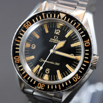 Omega Seamaster 300 with ref 165024 with Cal 562 from 1966 - Mint