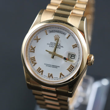 Rolex Oyster Perpetual Day Date President Ref 118208 in 18K yellow gold with enamel dial from 2016 - Full Set