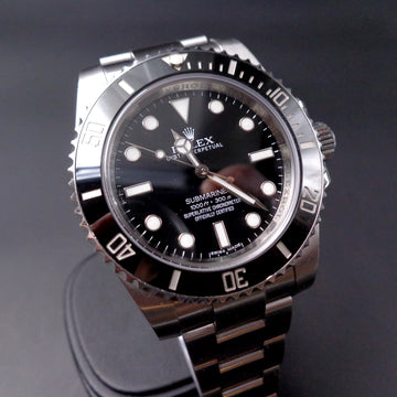 Rolex Oyster Perpetual Submariner 114060 with caliber 3130 from 10/2015 - Full Set