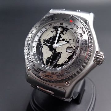 Ebel Voyager with world time function in stainless steel with caliber 124
