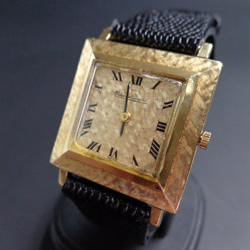 Lucien Piccard – Blancpain Rayville in 18K with caliber 530