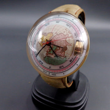 Magellan 1521 in 18K yellow gold with automatic movement - Numbered 24 - FULL SET