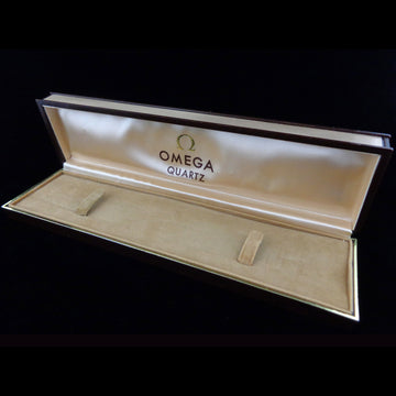 Omega Quartz box from the 1980’s with logo in mint condition