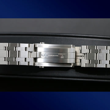 Omega Seamaster bracelet with reference STZ001159 – STZ010108