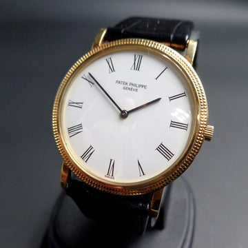 Patek Philippe Calatrava 3520D in 18K yellow gold with caliber 177