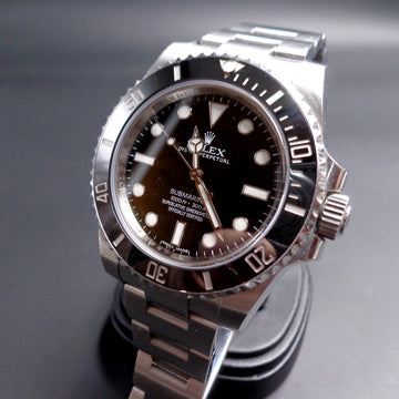 Rolex Oyster Perpetual Submariner 114060 with caliber 3130 from 10/2015 - Full Set